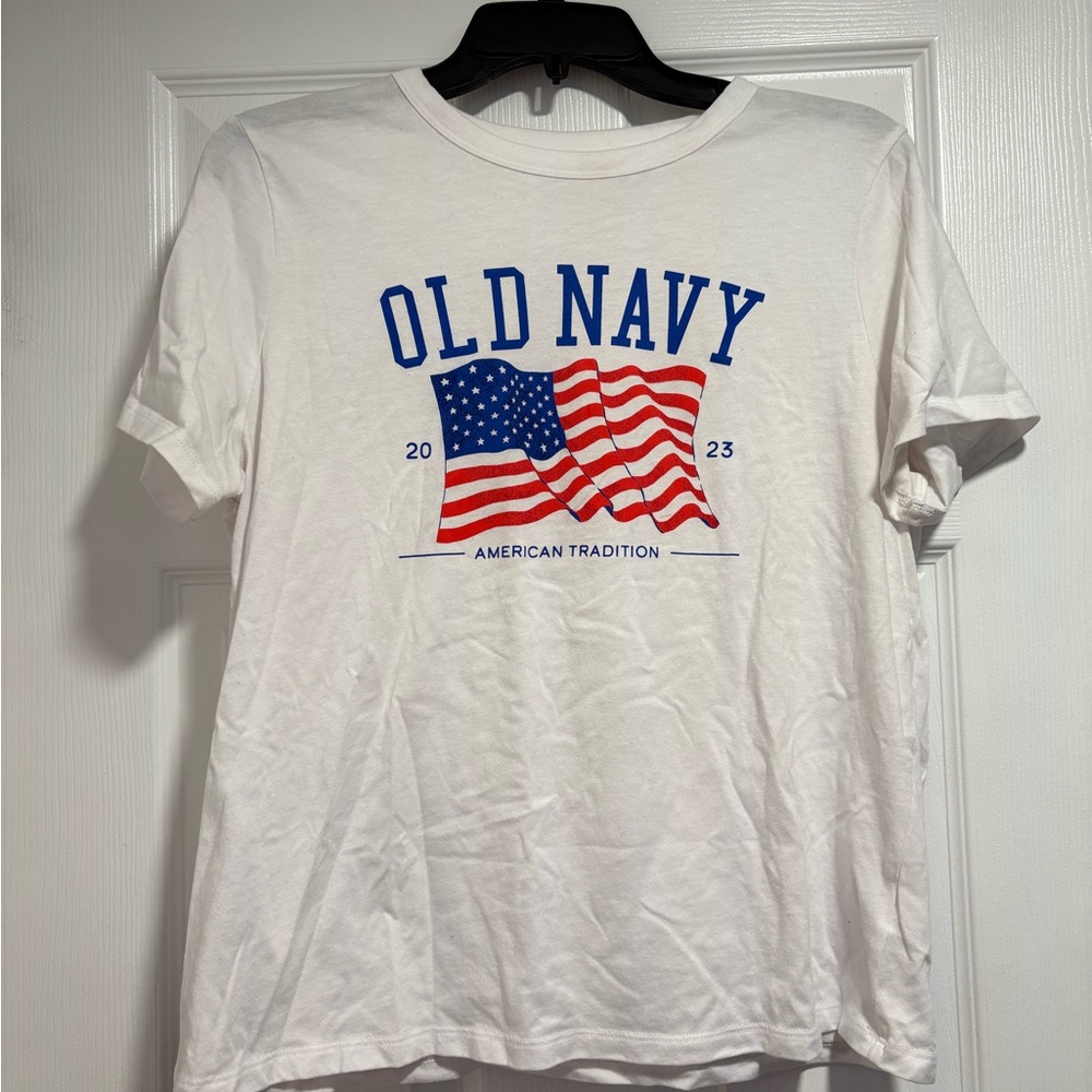 Old Navy White American Tradition Long Sleeve Tee